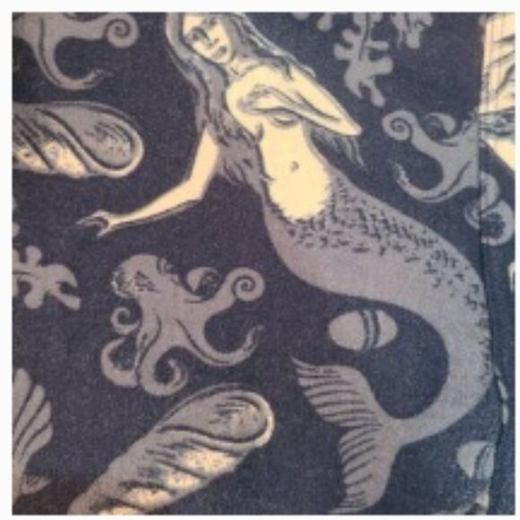 Lularoe seashell mermaid leggings OS - Picture 2 of 3